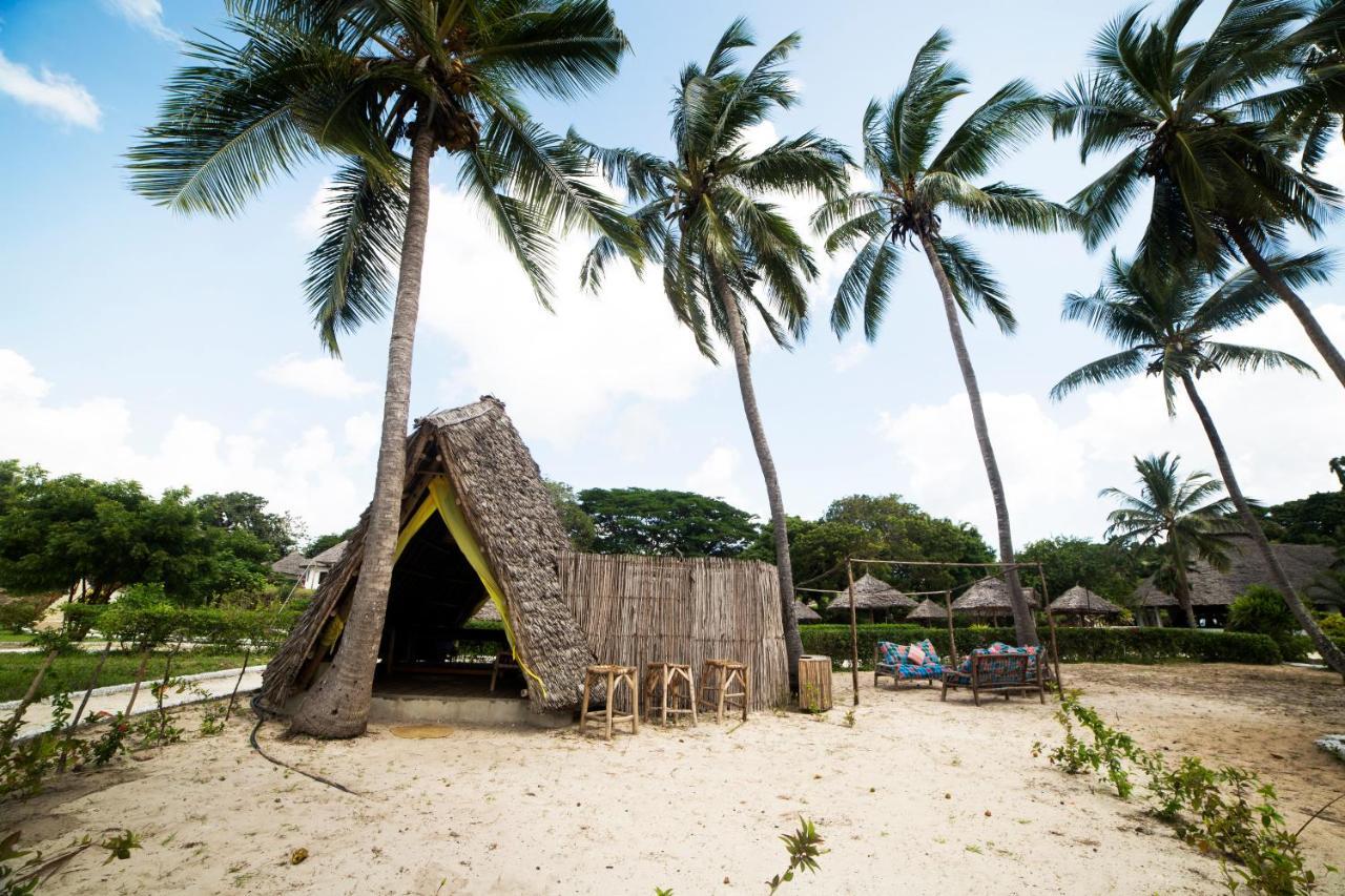 Antonio Beach Tree House Hotel & Spa Uroa Exterior foto